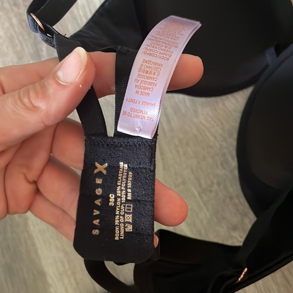 NWT SAVAGE FENTY BRAS (2) 38C - Picture 4 of 6